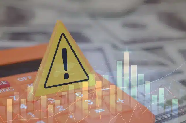 Spain and Italy warned about budget plan compliance