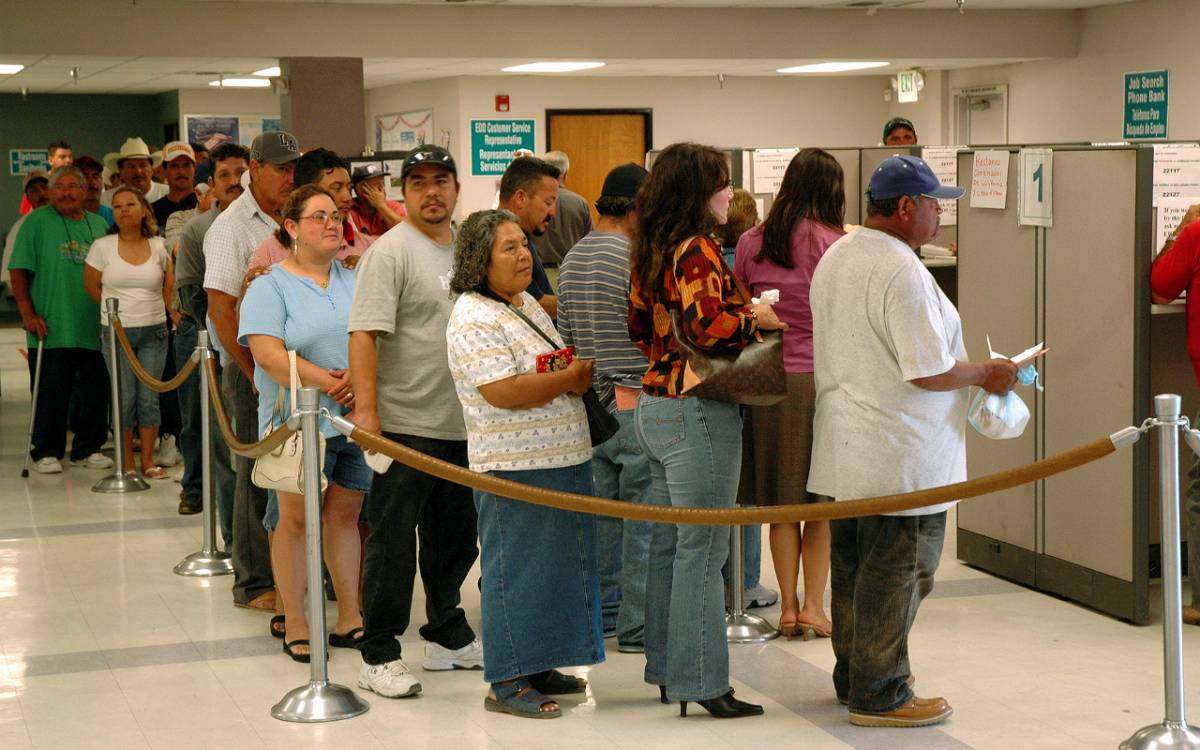 unemployment dole queue europe us