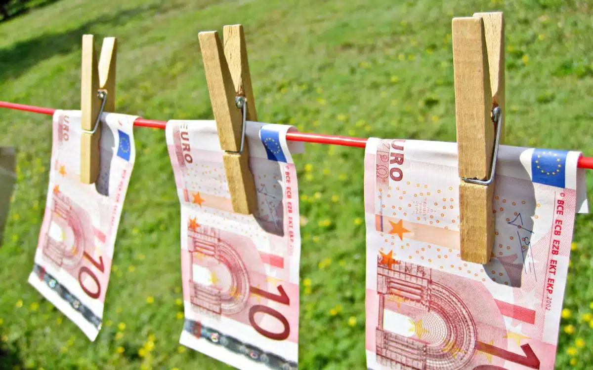 EU Launches 4th Anti-Money Laundering Directive